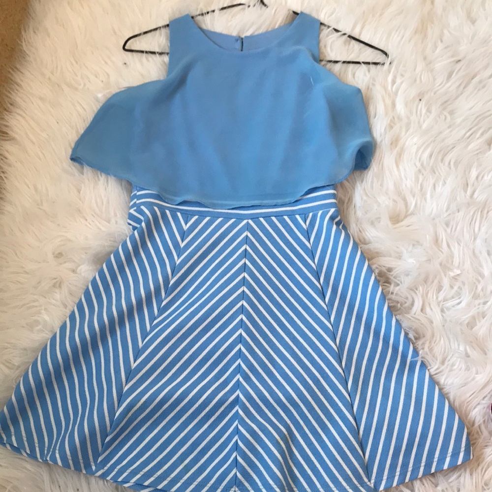 Girls dress
